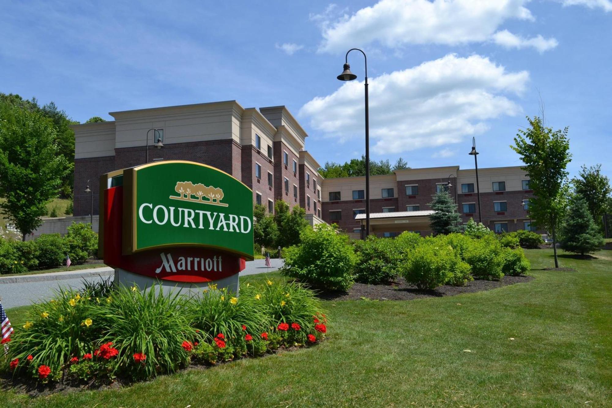 Courtyard By Marriott Hanover Ліван Екстер'єр фото